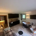 Aparthotel La De L'ours