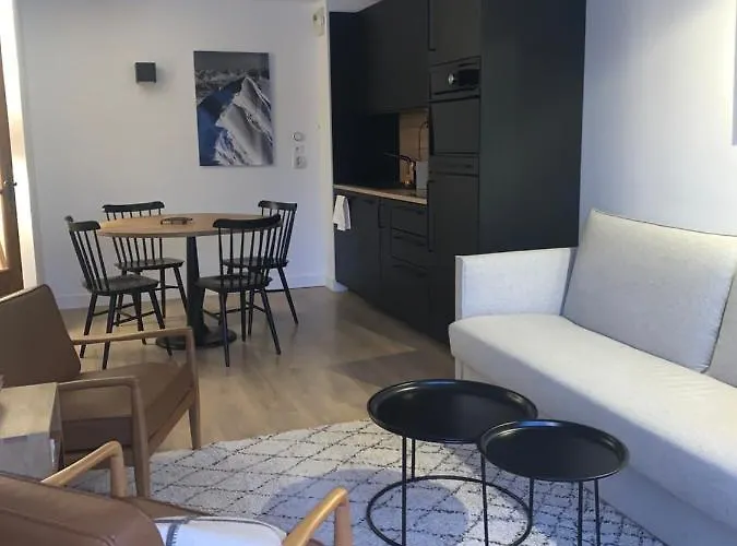 La De L'ours Apartmanhotel