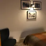 La De L'ours 4*