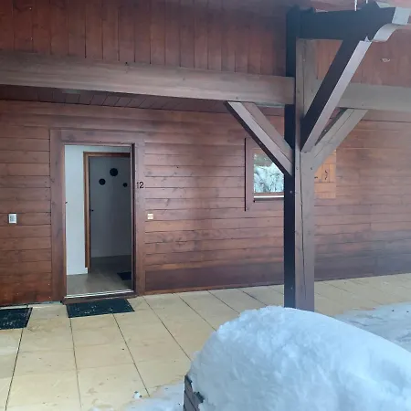 La De L'ours Aparthotel 4*