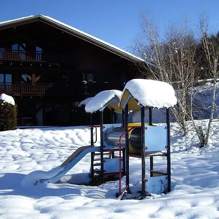 Aparthotel La De L'ours 4*