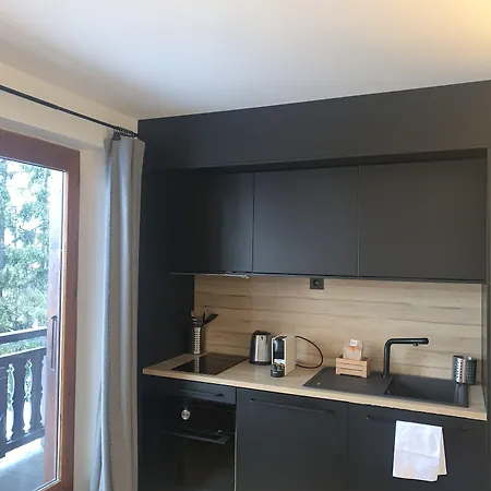 Aparthotel La De L'ours